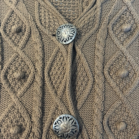 Free People cable and cobble green cardigan. - Picture 3 of 7